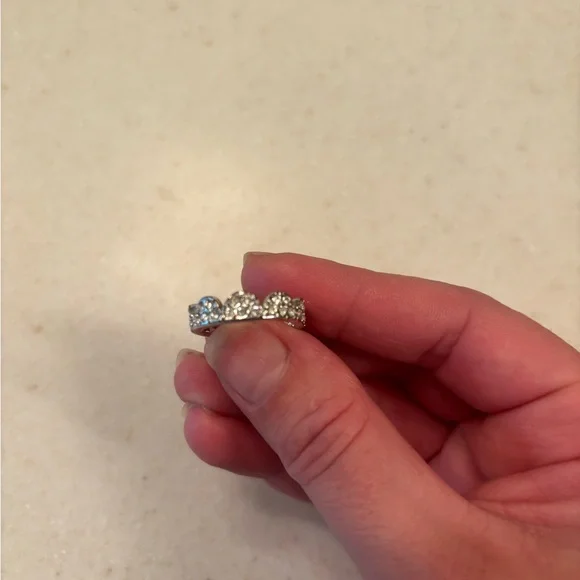 Kate Spade Silver Scallop Ring - Picture 2 of 4